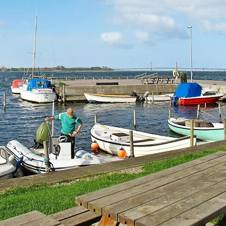 4 Person In Bog By * Bogø By